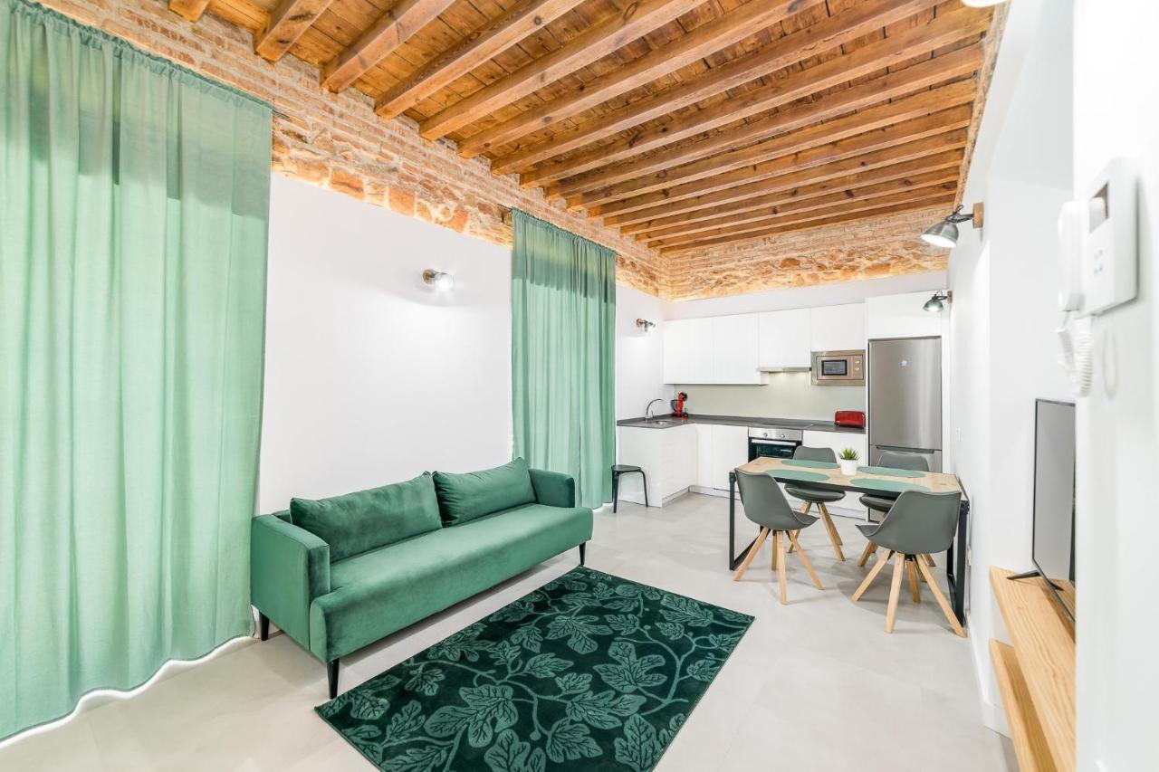 מאלגה Suite Homes Sweet Postigos Terrace מראה חיצוני תמונה